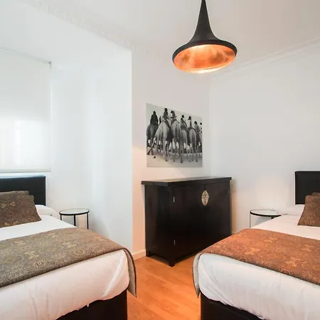 Luxury - Boutique Center Apartment *