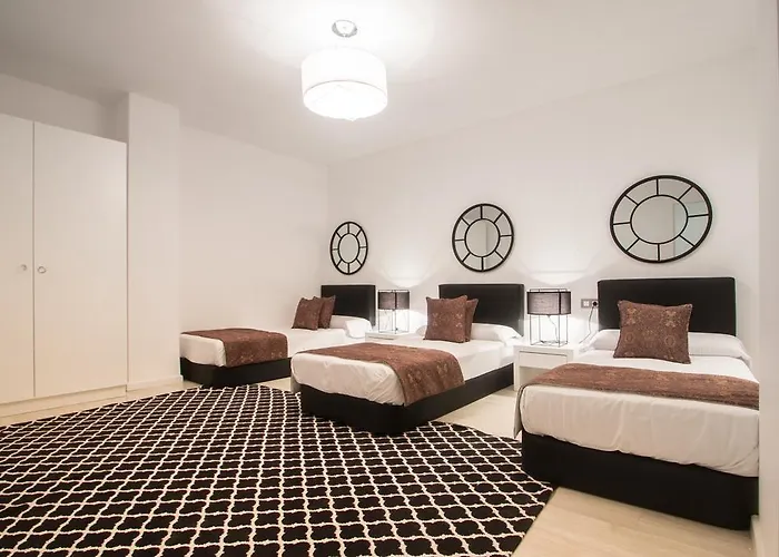 Luxury - Boutique Center 아파트 *