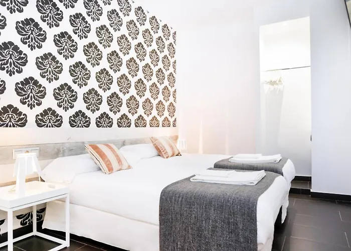 Luxury - Boutique Center 아파트